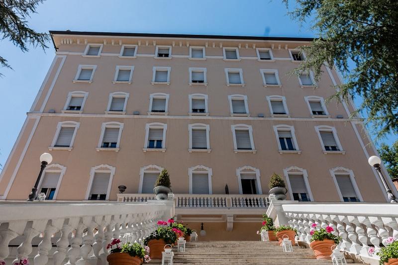 Hotel Helvetia Thermal Spa Porretta Terme Exterior photo